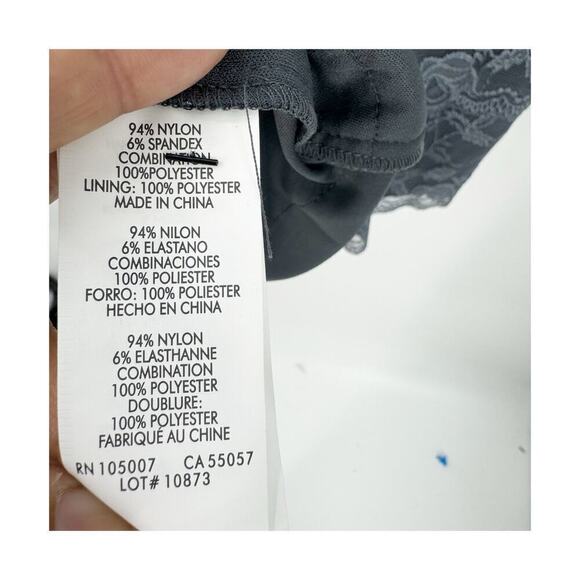 Marina Sheath Multi Tiered Lace Dress Sleeveless Gray Size 10 NWT - Picture 11 of 12